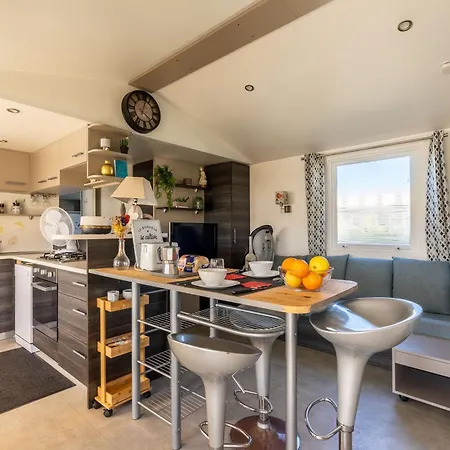 Mobil-home Kamp alanı 4*